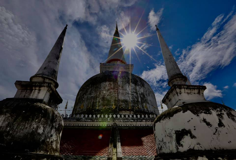 เช่ารถเที่ยววัดพระมหาธาตุนครศรีธรรมราช